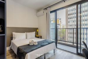 Studio c varanda a 450m do metrô – ENP0607