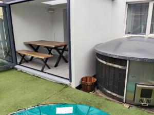 Stylish 5-bedroom retreat just minutes from Belfast city