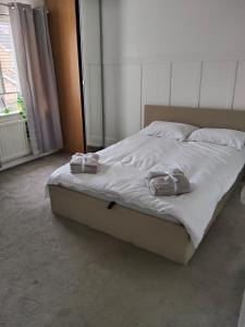 Stylish 5-bedroom retreat just minutes from Belfast city