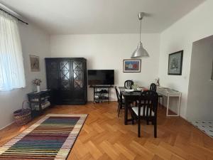 Emaus Garden - city center & 2 bth