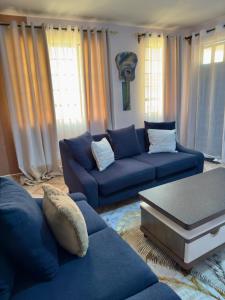 Toly’s Spacious One Bedroom