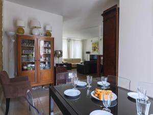 Appartements House with garden 4BR 10P near Paris : photos des chambres