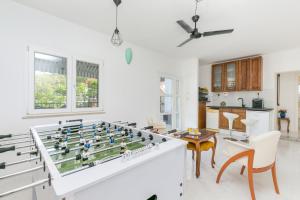 Seaside holiday house Slatine, Ciovo - 16343