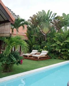 Tropical Villa Asmara - 400sqm Garden Oasis with large Pool and Scenic Views
