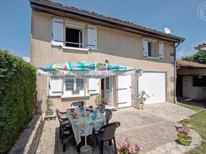 Gîte chaleureux avec animaux admis et wifi à Saint-Jean-la-Vêtre - FR-1-496-248