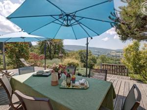 Maisons de vacances Gite familial spacieux, 14 pers, charme et confort - FR-1-496-349 : photos des chambres