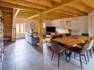 Domaine de charme 2 gîtes, 15 pers, animaux admis, wifi - FR-1-496-368
