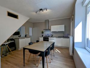 Maisons de vacances Gite Renove a Damvillers, Ideal pour Sejour en Meuse - FR-1-585-184 : photos des chambres