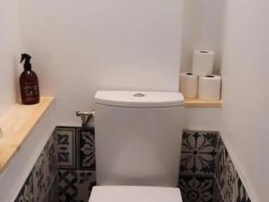 Appartements Appartement cosy en centre-ville d-Epinal pour 2 personnes - FR-1-589-835 : photos des chambres