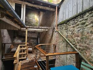 Maisons de vacances Maison de ville renovee avec garage privatif a Epinal - FR-1-589-834 : photos des chambres