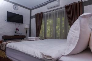 Balkondes Majaksingi