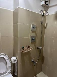 Unistay Shore 3 Tower 2 10th floor near MOA and AIRPORT