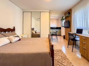 Studio Completo com Garagem | Ar-cond | Wi-Fi