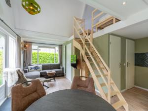 Modern bungalow near Park Duinland