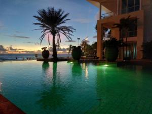 Karon Sea View Beach Apartment