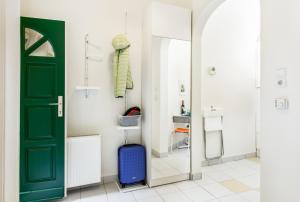 Peaceful Palace Apartment