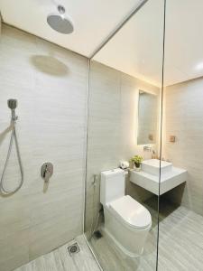 2BR - Marina Suites Luxury Apt - Sea, Mountain View