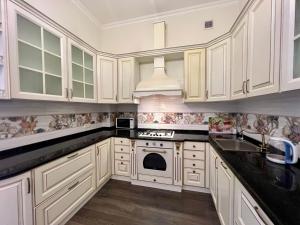 Apartment - Independence Square