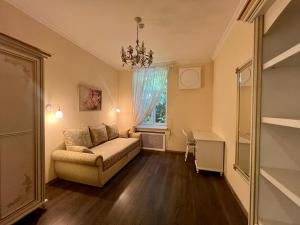 Apartment - Independence Square