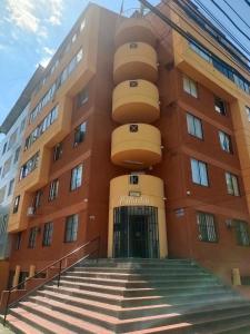 Apartaestudio en Cali excelente ubicación