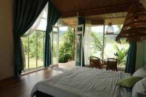 Rosée De Kala - A&Q Suite