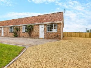Chestnut - Uk47375
