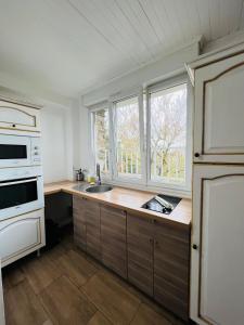 Appartements Charmants logements au centre ville de Rosny Sous Bois : Appartement 1 Chambre