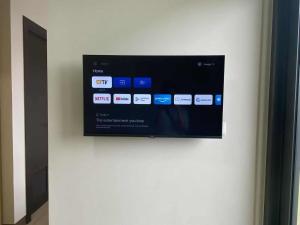 1BR with Kitchen & Balcony 2 mins to Okada - 6D