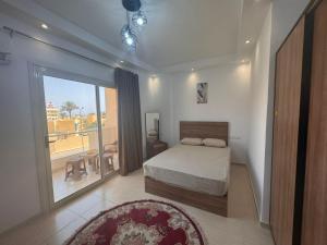 Florenza Khamasin C105