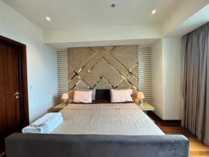 Welcome to Your 5-Star Stay at Cinnamon Life Suite