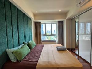 Welcome to Your 5-Star Stay at Cinnamon Life Suite