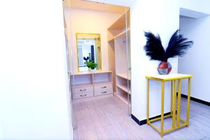 celestial modernly furnished two bedroom apartment with amazing city views heated swimming pool ,children playground ,ample private parking space and amazing scenic views