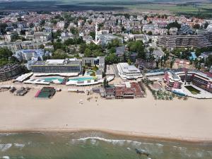 Apartment E 12 Yassen HV