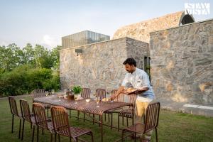 StayVista at The Stone Age Home with Pool, Lawn, BBQ & Bonfire