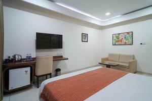 Olive Zip Btm Layout by Embassy Group