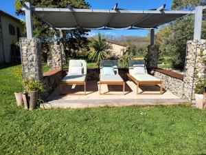 Maisons de vacances Maison renovee typique, au calme, piscine. : photos des chambres