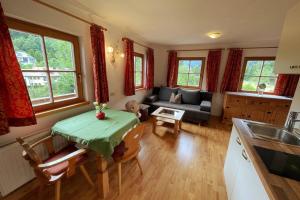 Apartments Seebichlhof Kitzbühel by Alpine Host Helpers