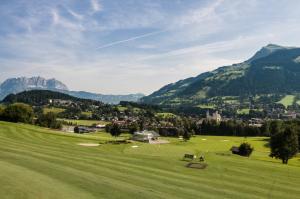 Ski & Golf Auszeit Apartment by Alpine Host Helpers