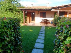 Monolocale con Giardino