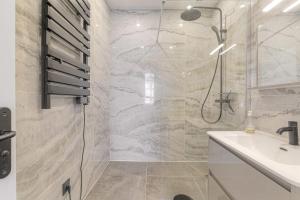 Appartements Design et Cosy 2 min Terreaux : photos des chambres