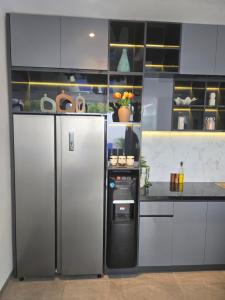 Sunflower Bali Villa 3BR Legian Double Six Beach