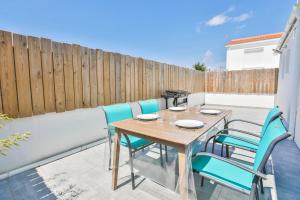 Maisons de vacances La tranquilite bleue - Maison avec Parking cloture : photos des chambres