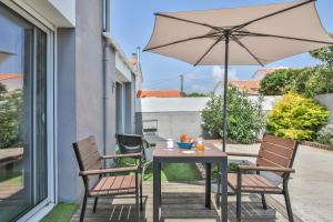 Maisons de vacances La tranquilite bleue - Maison avec Parking cloture : photos des chambres