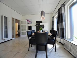 Luxury house in South Limburg near forest