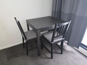 Apartment with Balcony near ICC On Dixon street