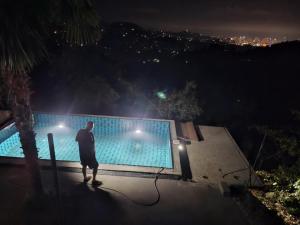 Апартаменти с бассеином