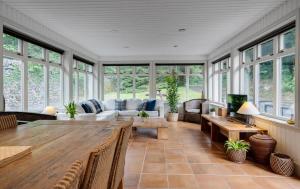 Mid Lodge, Penninghame Estate