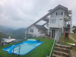 Castra villas - Pool Villa in Parunthumpara