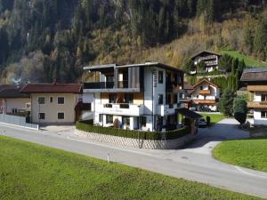 Spacious Apartment near Ski Area in Mayrhofen