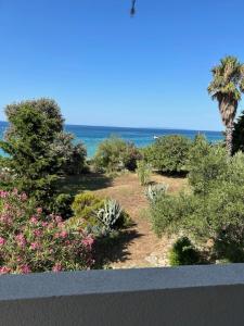 Apartment SEE FRONT for 3